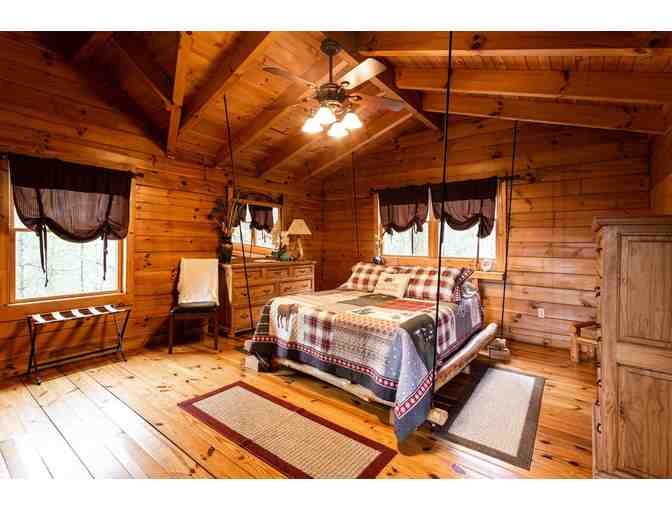 2 Nights in the Bison Overlook Lodge