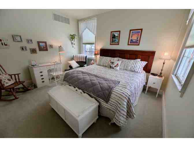 3-Night Retreat in Finger Lakes King Room