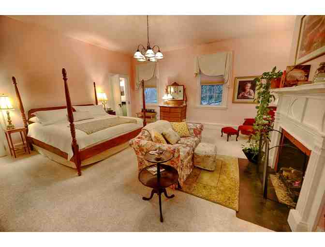 3-Night Retreat in Finger Lakes King Room