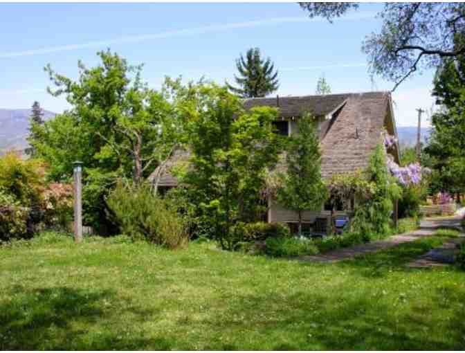 Fantastic Shakespeare Festival Getaway in Ashland, OR! - 7 night stay & Two 2018 Tickets