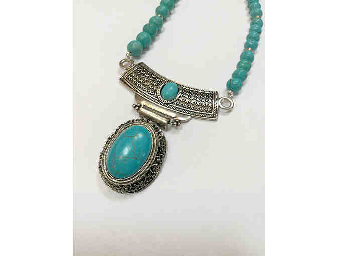 Beautiful hand-made statement Necklace