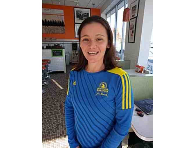 Becca Pizzi - One Mile Run for 15 with a Moozy's g/c for Each Runner