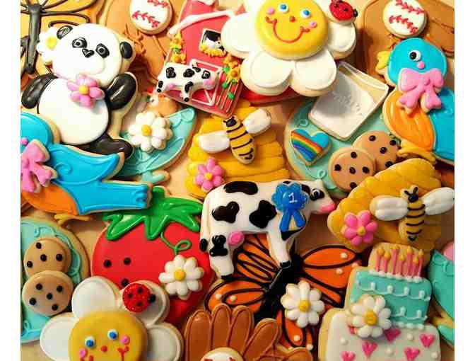 One Dozen State Fair Winning Cookies