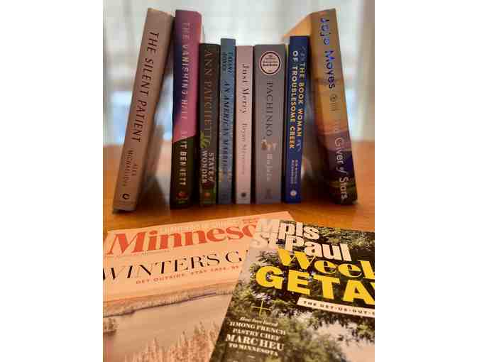 Reader's Dream Book Basket