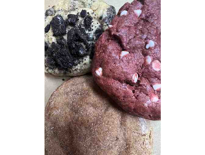 In Home Wine Party + Fleur GC + Cookies