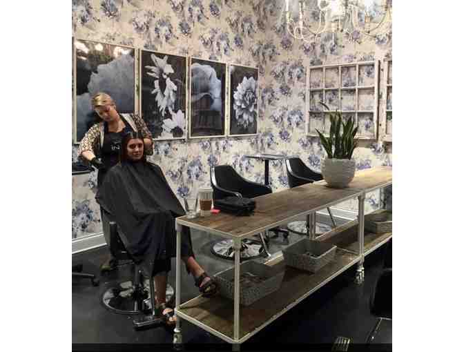 Salon Aquarius Cut and Color