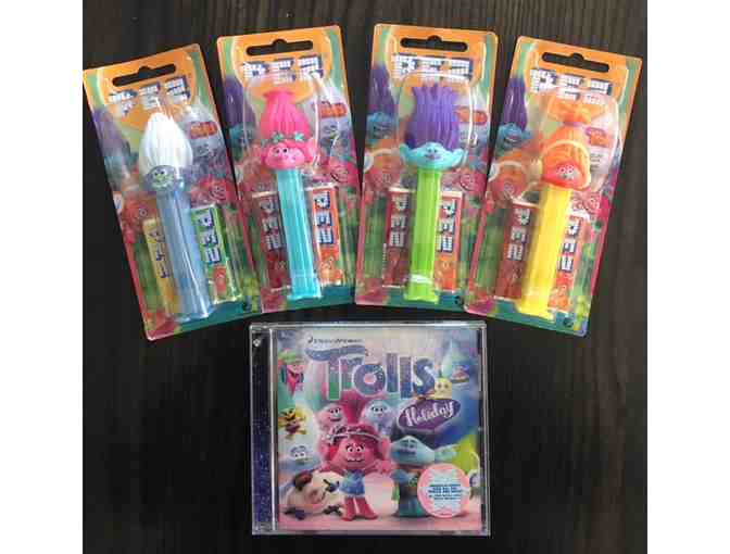 Trolls: Holiday CD + Four Pez Dispensers