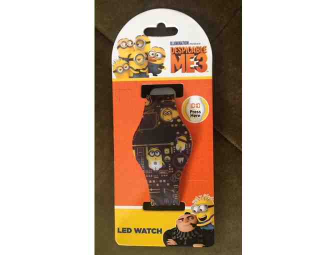 Minions Despicable Me: LED Watch + Pillow Buddy + More!