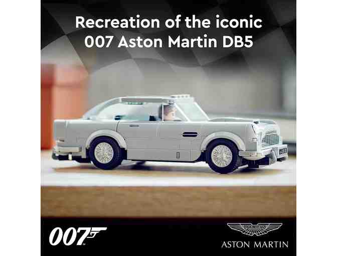 LEGO Speed Champions 007 Aston Martin DB5 with James Bond Minifigure