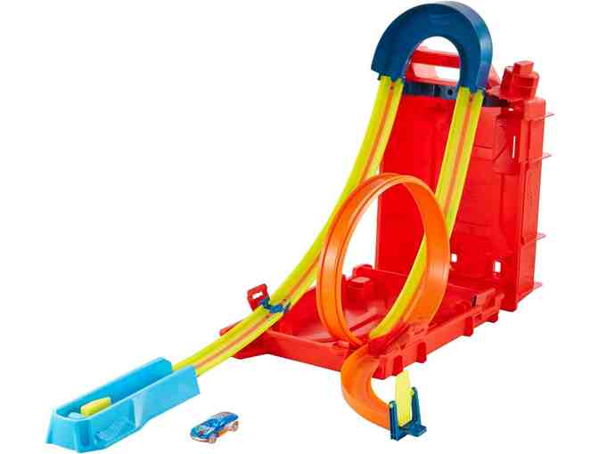 Hot Wheels Track Builder Unlimited Fuel Can Stunt Box