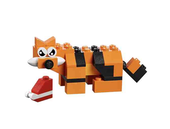 LEGO Classic Medium Creative Brick Box