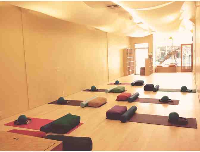 The Moving Joint - Three Mat Pilates Classes