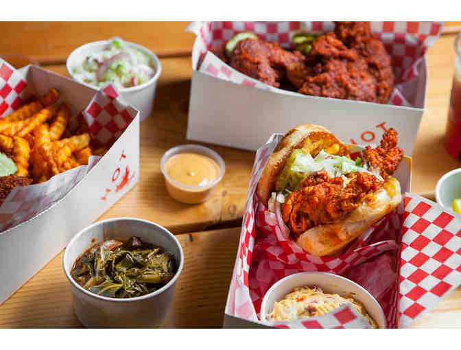 Howlin' Ray's - Front of the Line Pass