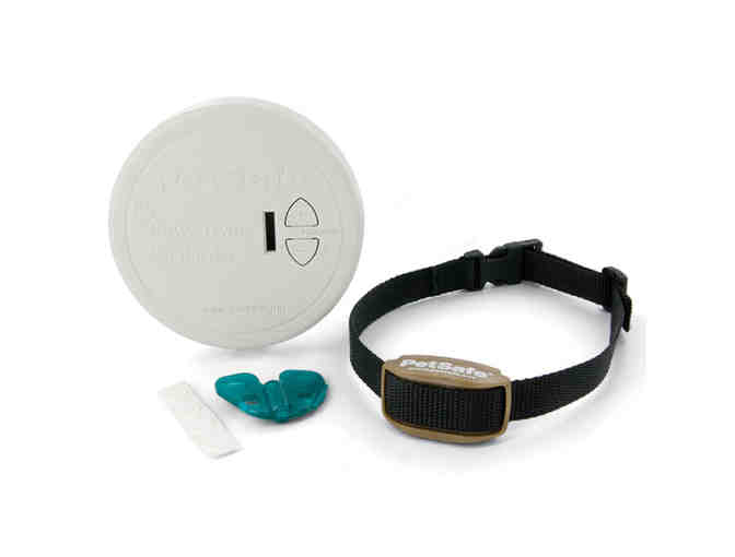 PetSafe - Pawz Away Indoor Pet Barrier