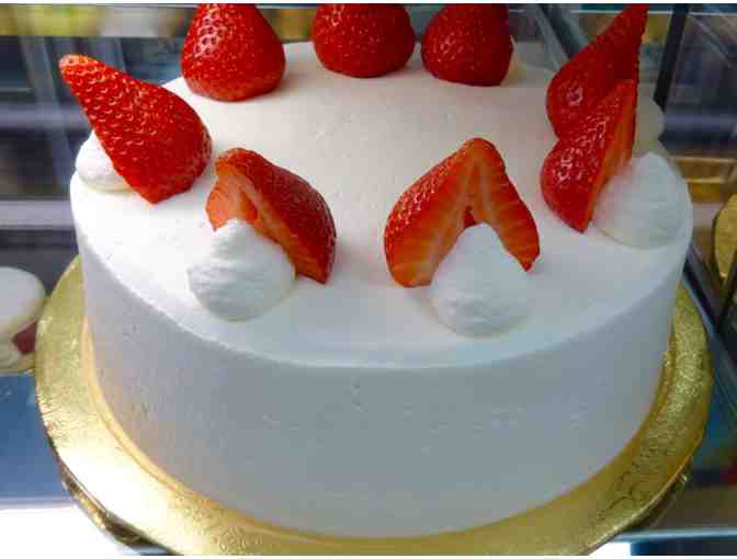 Angel Maid Bakery - 7' Strawberry Cake #2