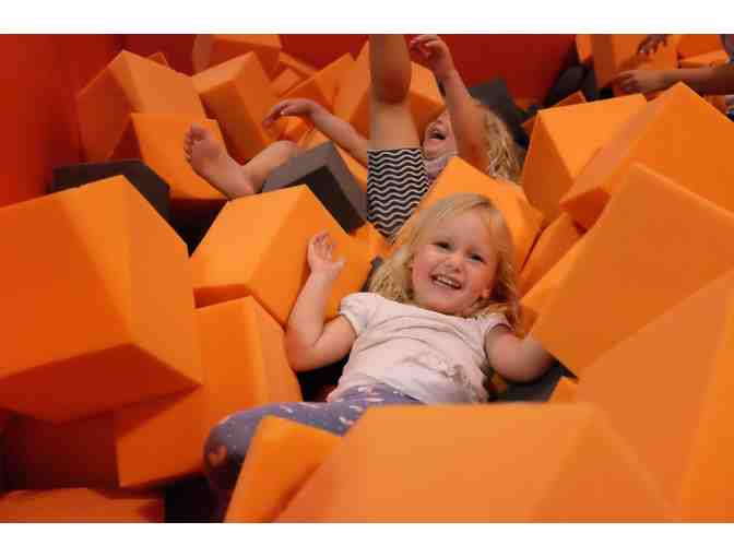 Big Air Trampoline Park - 4 One-Hour Jump Passes #2