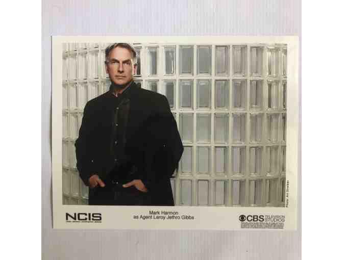 NCIS Script Signed by Entire Cast Plus SWAG