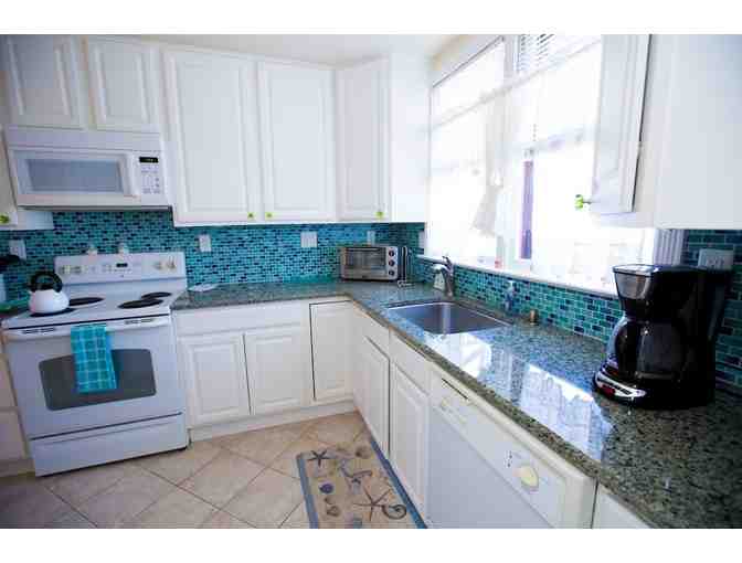 Spring or Fall 4 Day, 3 Night Stay in Beautiful Cape May, NJ Condo