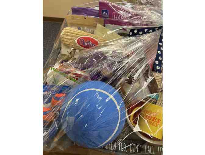 Dog Lovers Basket