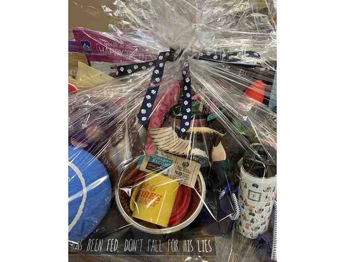 Dog Lovers Basket