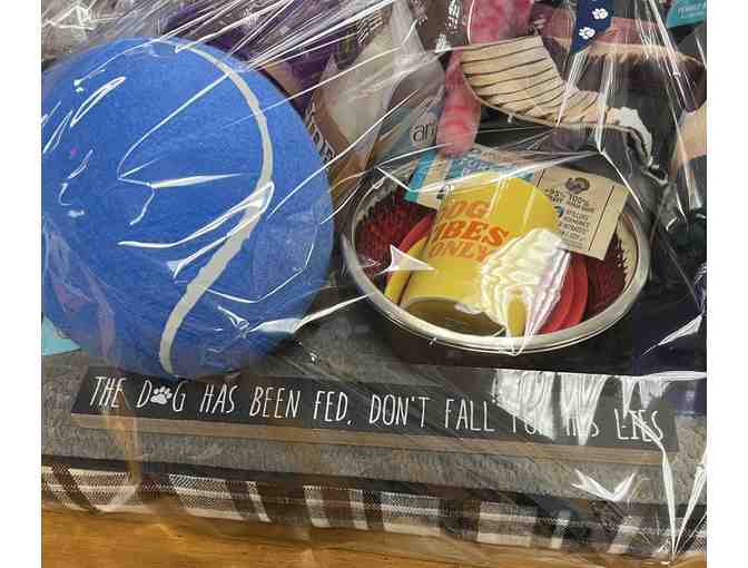 Dog Lovers Basket