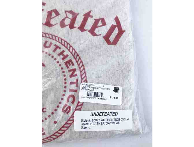 Undefeated Authentics Crewneck Sweater, M
