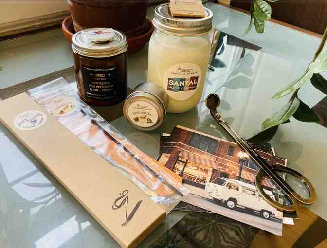 Edgewater Candles - A Gift Bag of Assorted Edgewater Candles Products