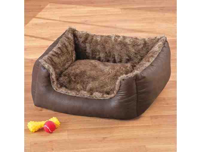 Luxurious Vegan Leather and Faux Fur Pet Bed