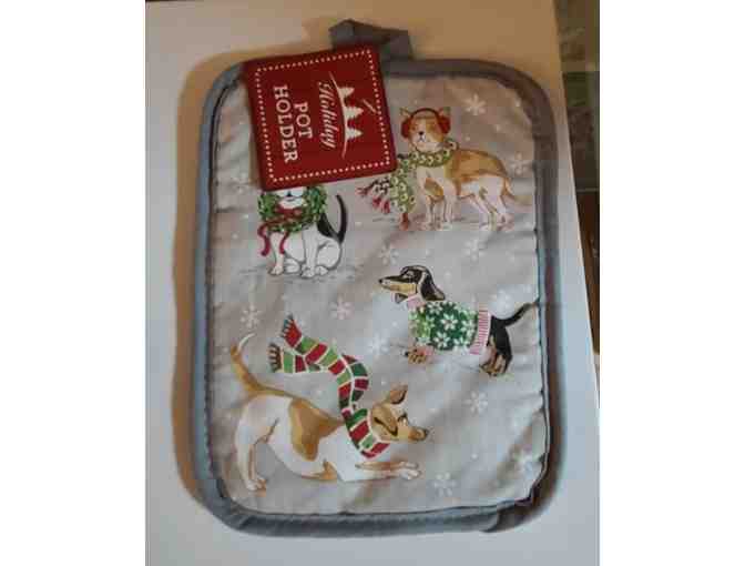 Crochet Christmas towels - includes ovenmitt and pot holder