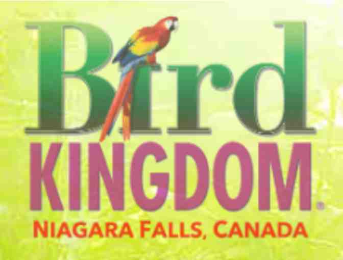 Family Adventure to the Bird Kingdom and dinner at New Orleans Pizza