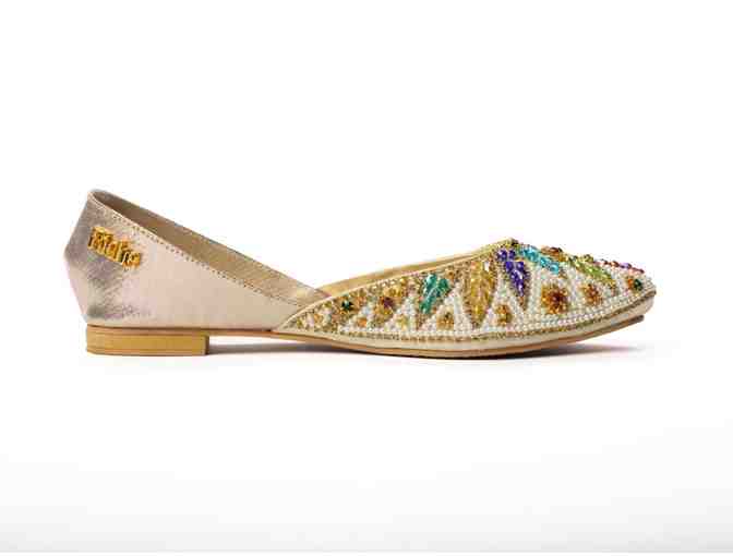 Luxury Footwear: Rainbow Sonkei Flats, Size 6