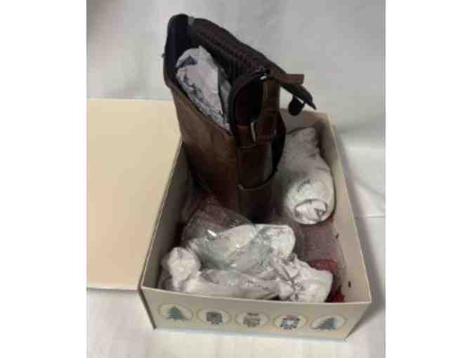 Jack Georges Wine Satchel and Wine Glasses