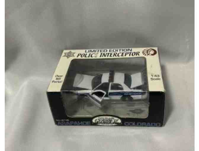 Arapahoe County Sheriff Car