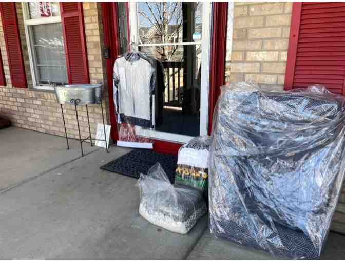 Wash & Fold Laundry Service w/ pick up & delivery