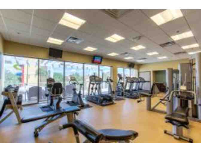 Fantasy World Resort in Kissimmee, FL