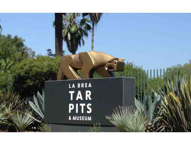 4 Passes to the Natural History Museum or La Brea Tar Pits