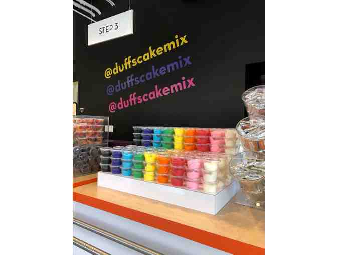 Cake Decorating Experience for 2 at Duff's Cake Mix