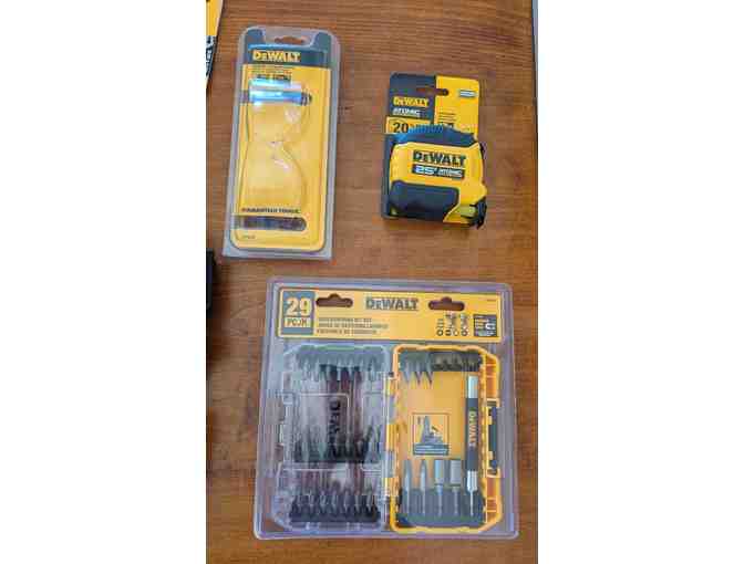 Bomgaars Bucket - Tools for the Builder