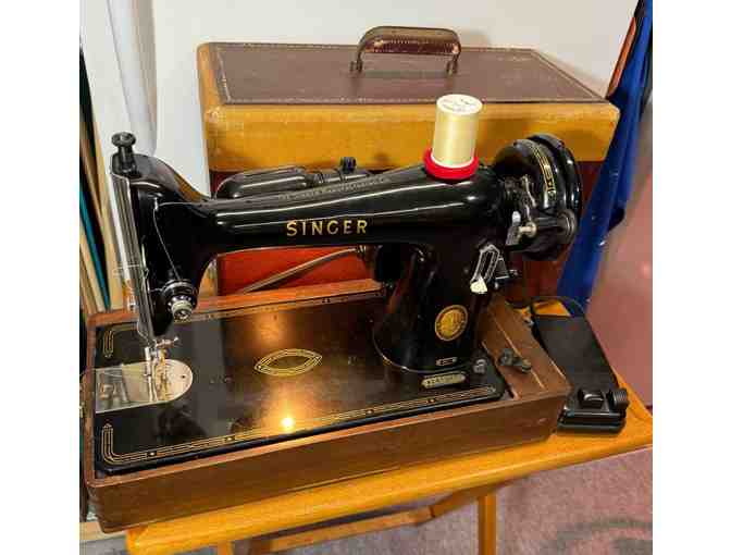 Vintage 1954 Singer #66 Portable Electric Sewing Machine
