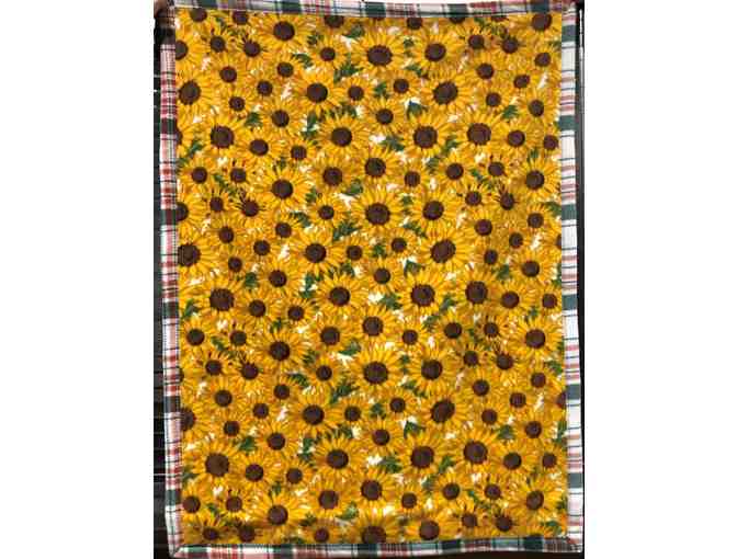 Finley Beth Fleece Blanket - Medium