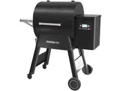 Traeger Grills Ironwood 650 Wood Pellet Grill & Smoker