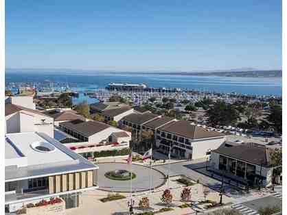 Coastal Luxury Stay on Monterey Bay