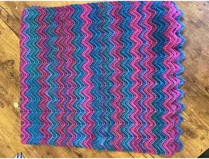 Handmade Knitted Afgan Throw - Photo 1