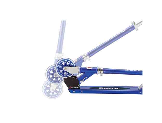 Blue Razer A125 Anodized Scooter