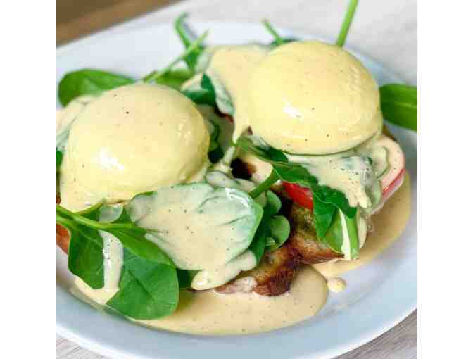 $25 Gift Certificate to Delish Bakery