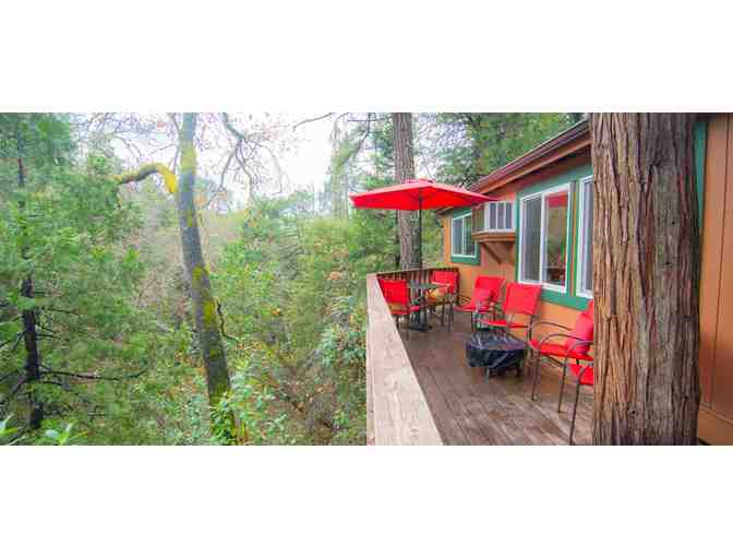 Two Night Stay at a Deluxe Cabin by Jumpoff Joe Creek