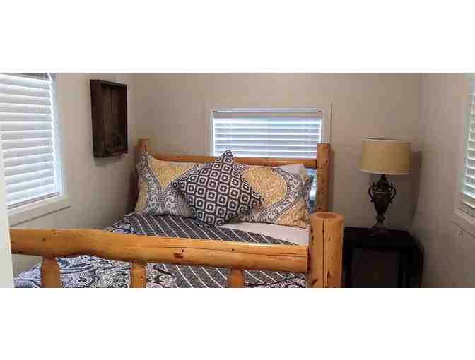 Two Night Stay at a Deluxe Cabin by Jumpoff Joe Creek