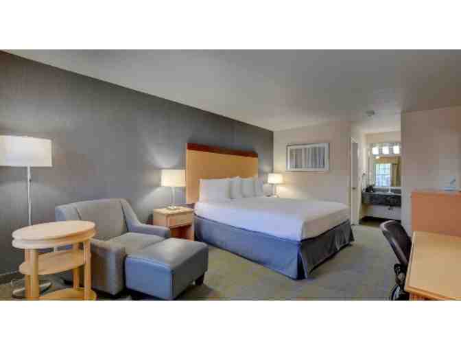 One Night Stay at Best Western Horizon Inn