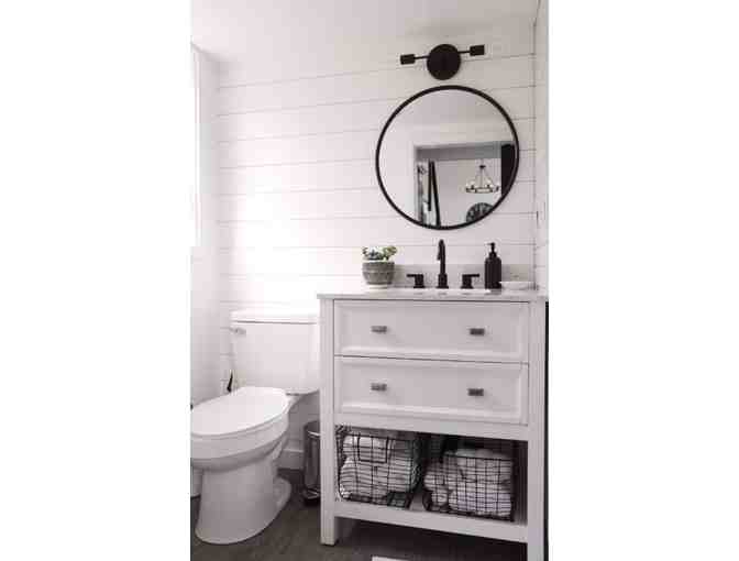 Two Night Stay at Casita De Venado, Luxury Tiny House in Shady Cove, OR