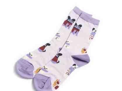 Vera Bradley Essential Crew Socks in Holiday Hounds